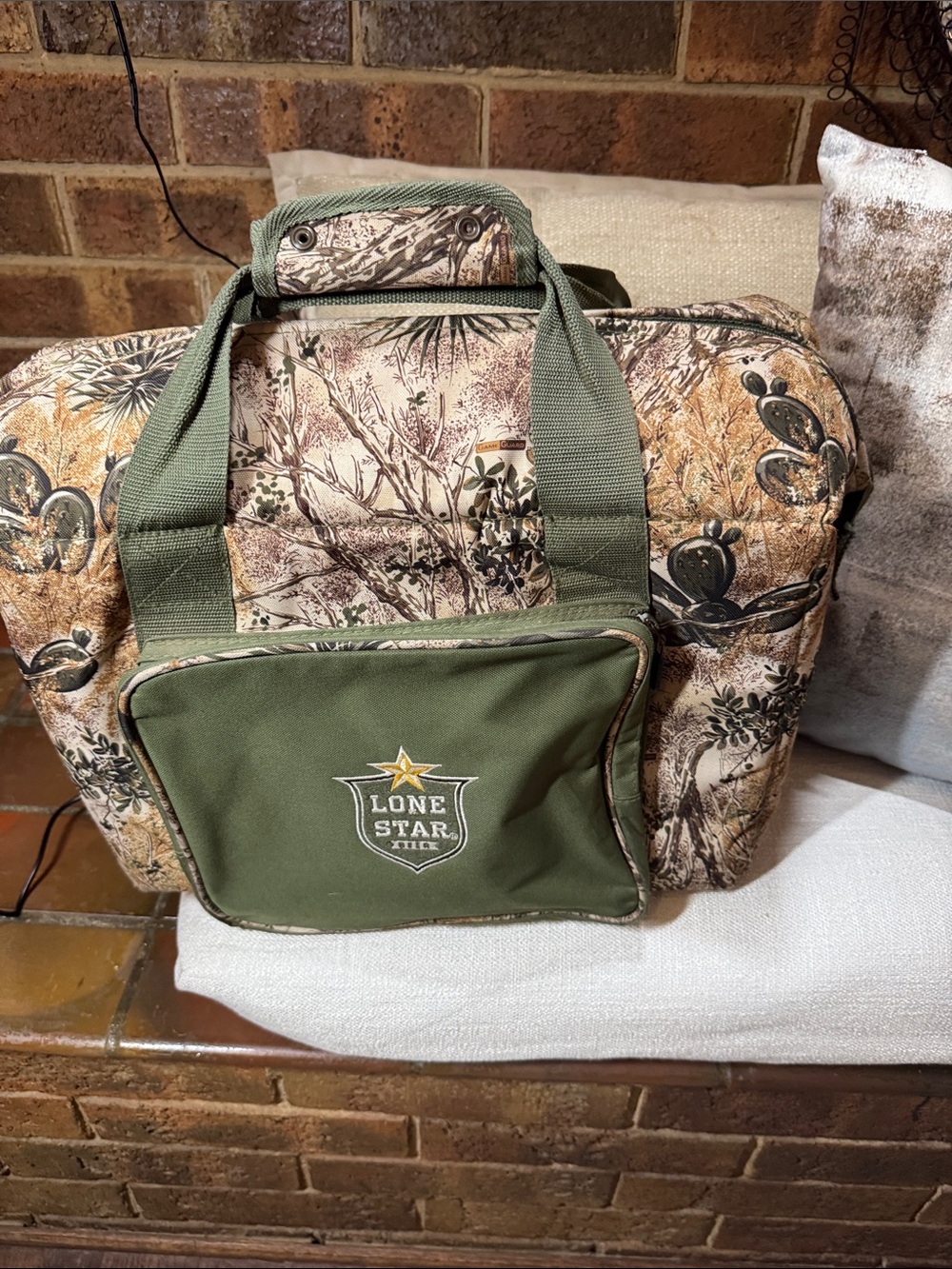 Lone Star Elite Men’s Duffel Bag in Green Camo